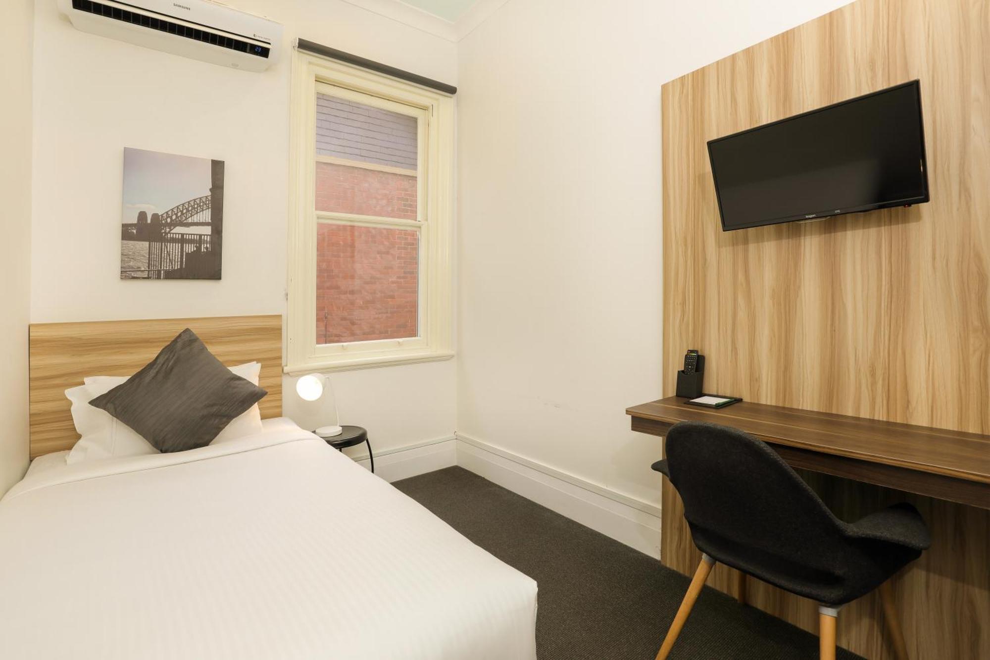 Glenferrie Lodge Sydney Room photo