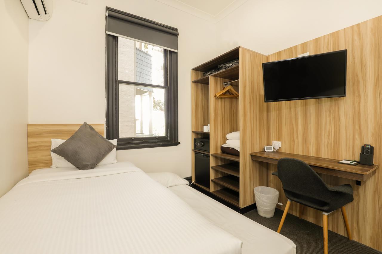 Glenferrie Lodge Sydney Room photo